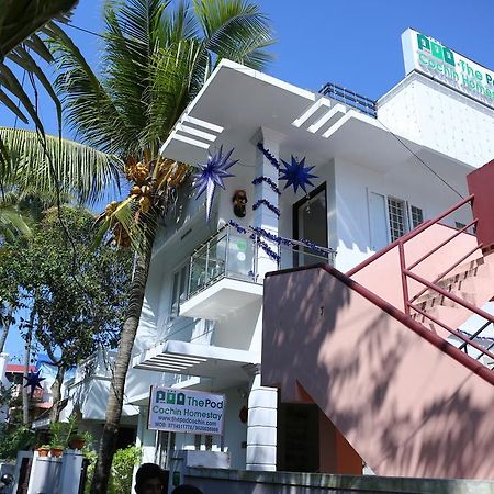 The Pod Cochin Homestay Kochi Exterior foto