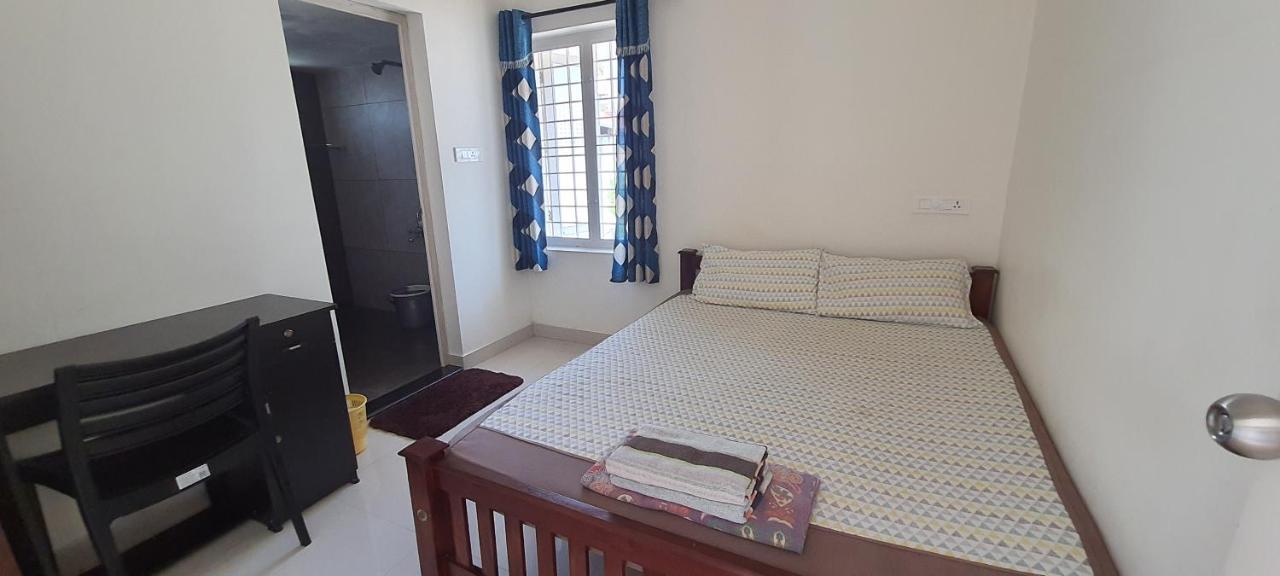 The Pod Cochin Homestay Kochi Exterior foto
